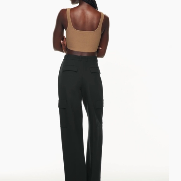 Babaton Sculpt Knit Squareneck cropped tank XS - Picture 2 of 7